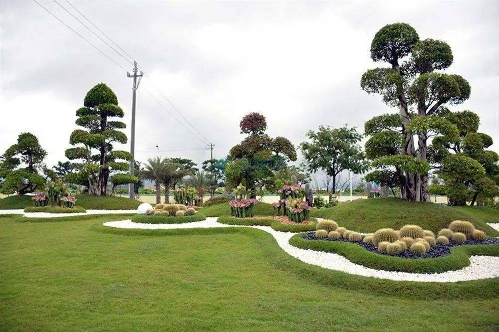 前期介入园林绿化工程 施工、小品与物业管理的协同要点